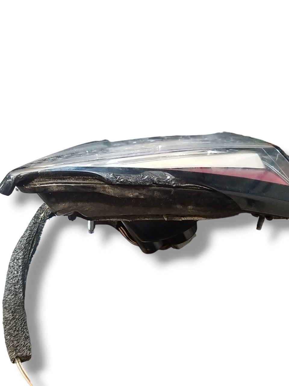 Stop Posteriore Destro Interno Ford Kuga ( 2012 - 2021 ) Cod : L90110235 Danneggiato - F&P CRASH SRLS - Ricambi Usati