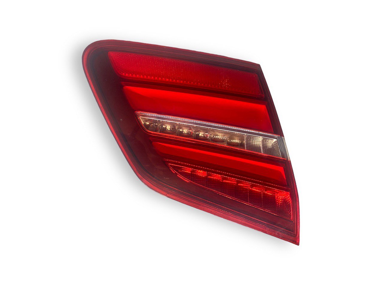 Stop posteriore Interno Sinistro LED Mercedes Classe B W246 ( 2017 ) cod. A2469069100 - F&P CRASH SRLS - Ricambi Usati