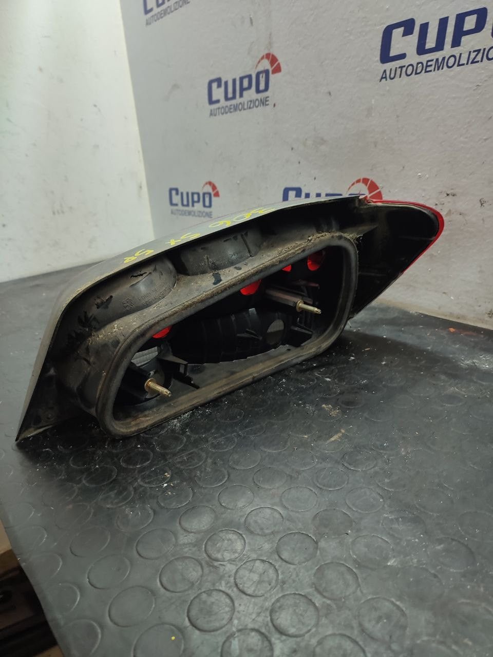 Stop posteriore sinistro Peugeot 306 ( 1997 - 5p ) - F&P CRASH SRLS - Ricambi Usati