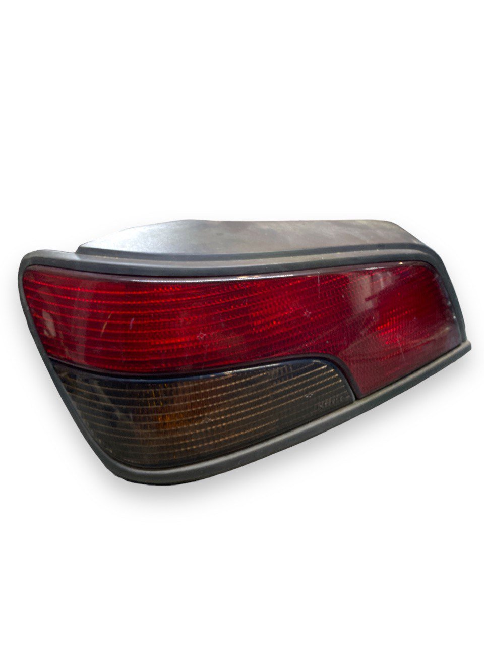 Stop posteriore sinistro Peugeot 306 ( 1998 ) cod. 01010200 - F&P CRASH SRLS - Ricambi Usati