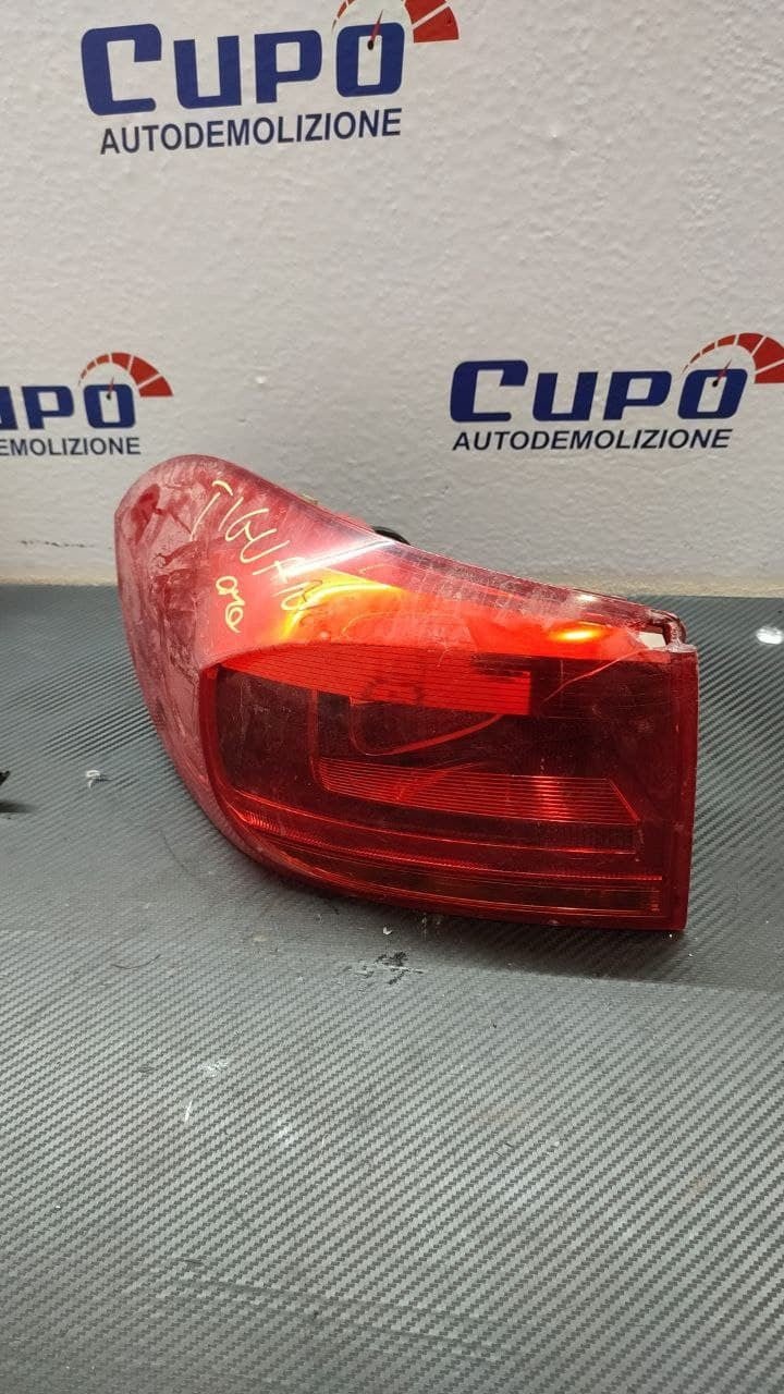 Left rear stop Volkswagen Tiguan 2012 (damaged) code 5n0945095q - F&P CRASH SRLS - Used Parts