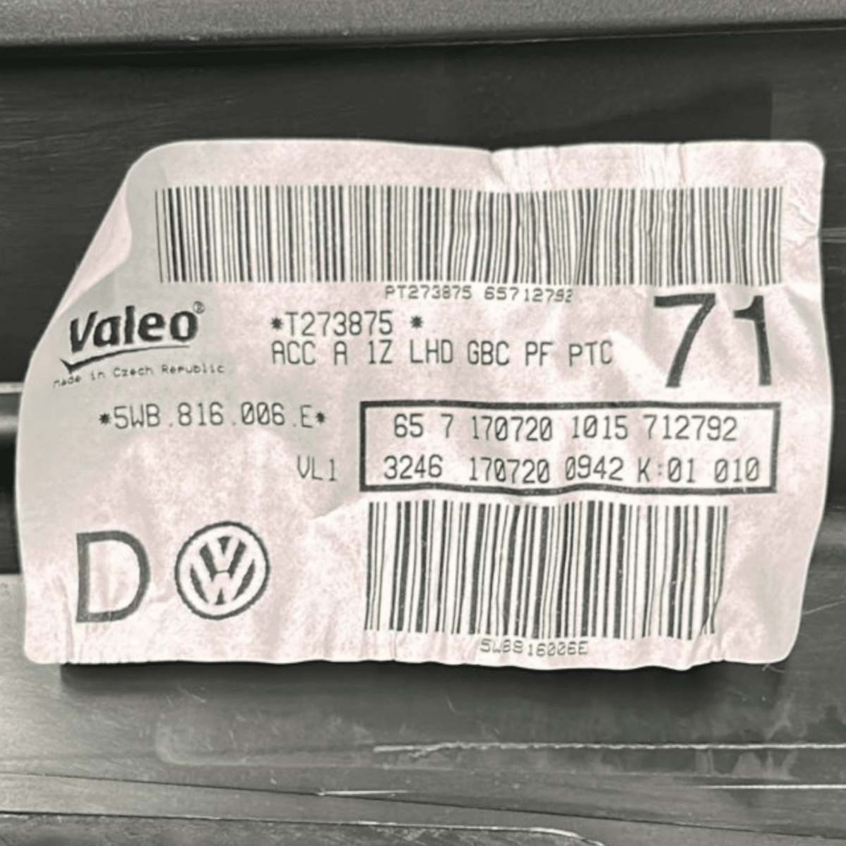 Volkswagen Golf VIII 2.0 diesel heater code: 5wb816006e (2019 >) heating group - F&P CRASH SRL - Used Parts