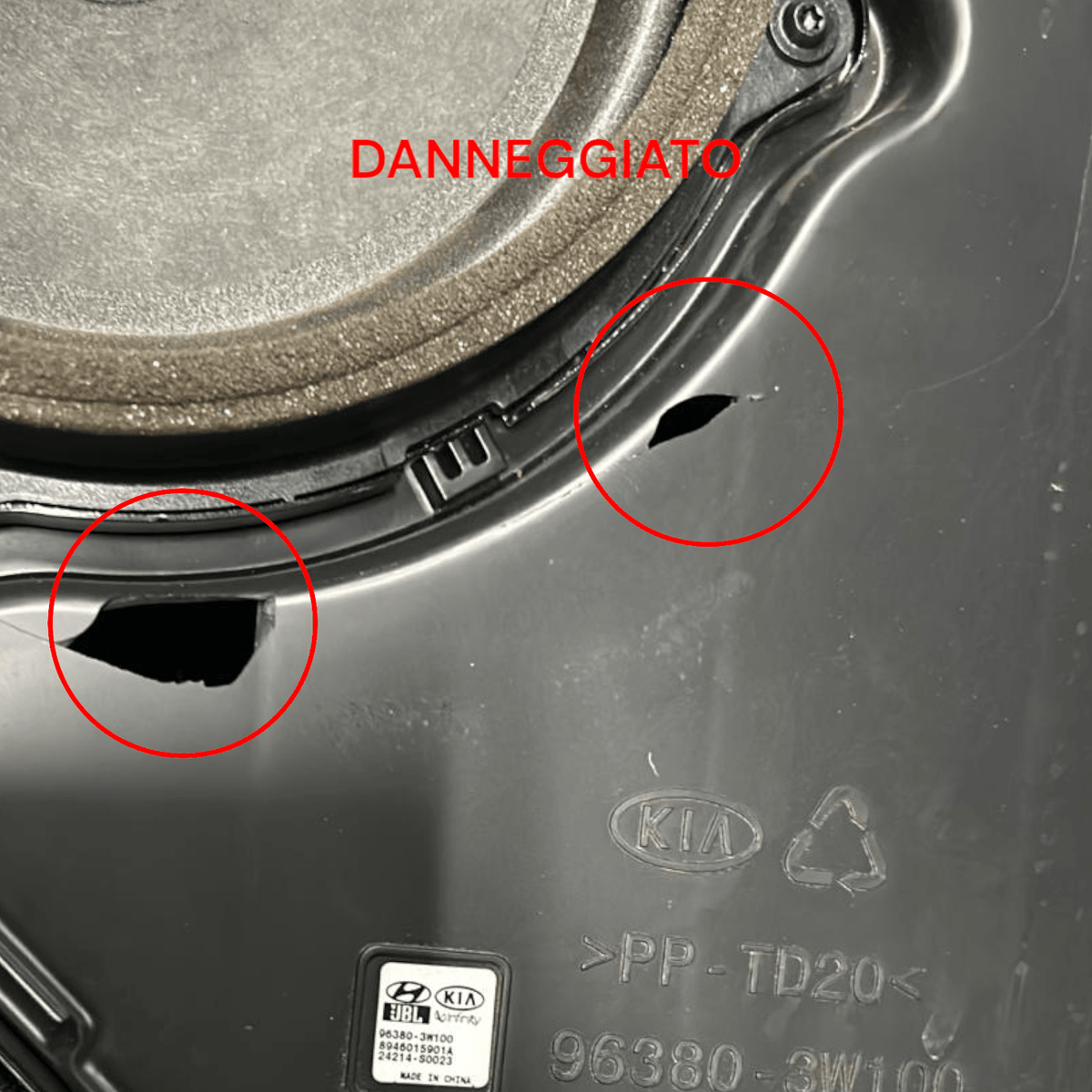 Subwoofer Kia Sportage SL cod:96380 - 3W100 (2010 > 2016) - F&P CRASH SRLS - Ricambi Usati