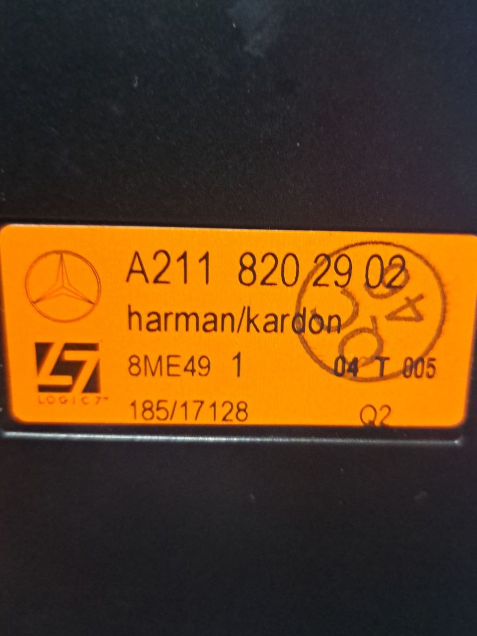 Rear subwoofer Mercedes - Benz E-Class W211 (2005) COD:A2118202902 - F&P CRASH SRLS - Used Parts