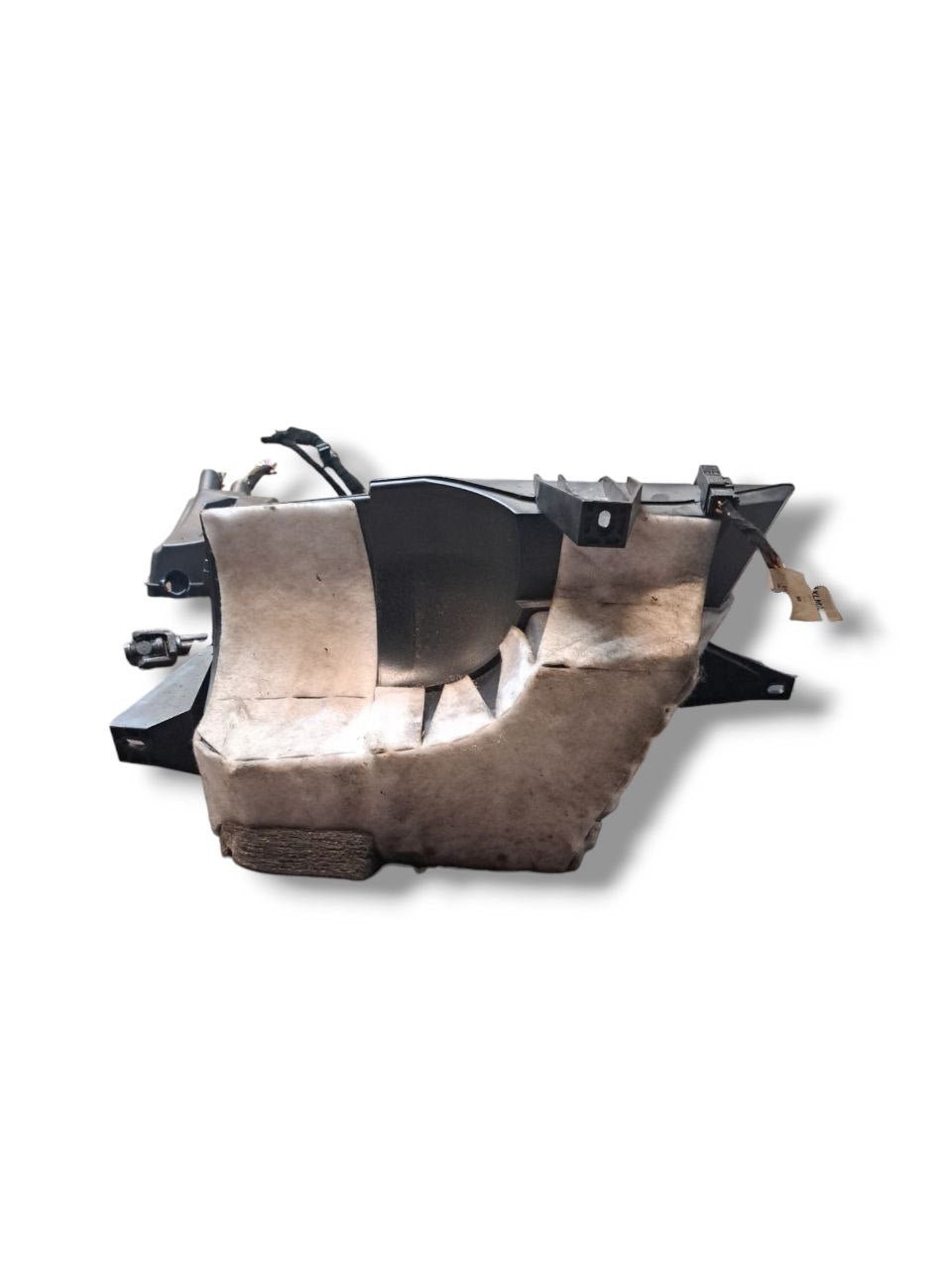 Rear subwoofer Mercedes - Benz E-Class W211 (2005) COD:A2118202902 - F&P CRASH SRLS - Used Parts