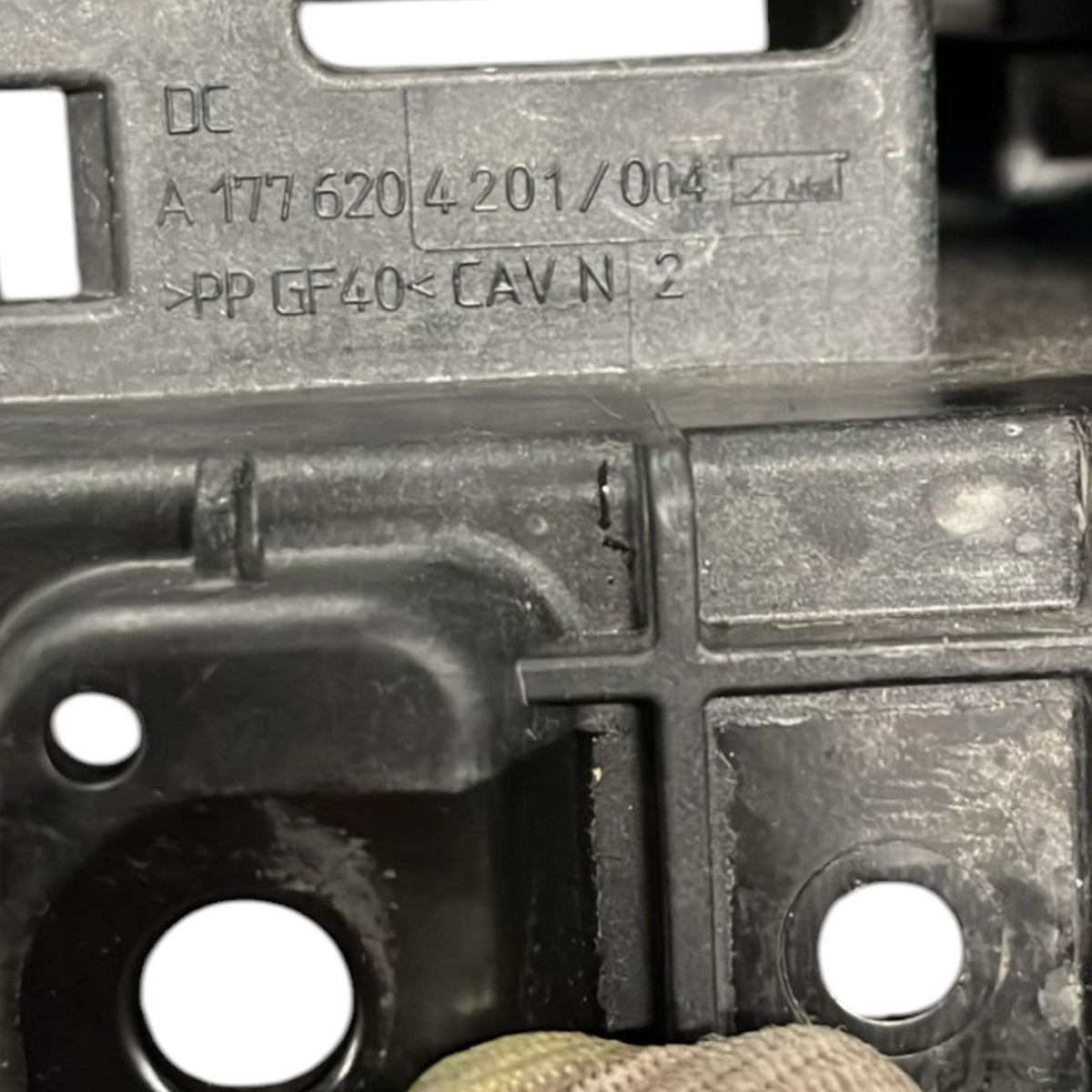 Support / Battery Housing Mercedes Benz Class A (W177) code:A1776204201 (2018 >) - F&P CRASH SRLS - Used Parts