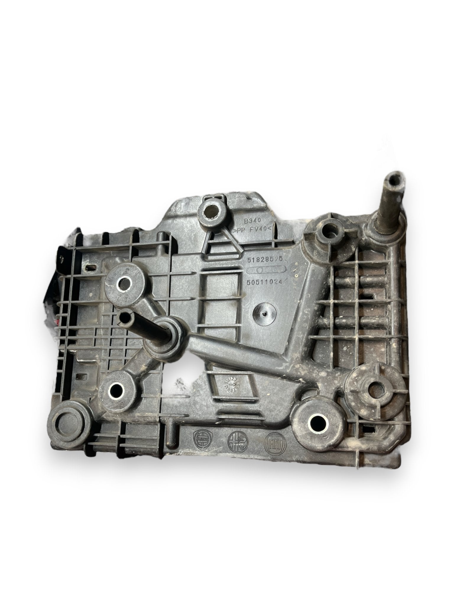 Supporto Batteria Alfa Romeo Giulietta ( 2015 ) cod : 51828595 - F&P CRASH SRLS - Ricambi Usati