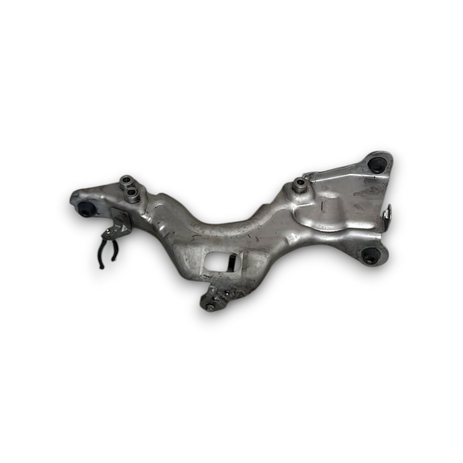 Air Filter Support Mercedes Benz Class C (W205) code: 1.6 Diesel (2014 >2021) - F&P CRASH SRLS - Used Parts
