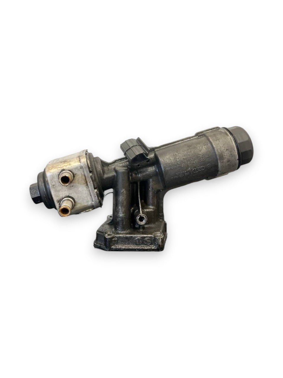 Supporto Filtro Olio Volkswagen New Beetle / Volkswagen Passat 1.9 tdi (1997 al 2012) cod: 038115389B - F&P CRASH SRLS - Ricambi Usati