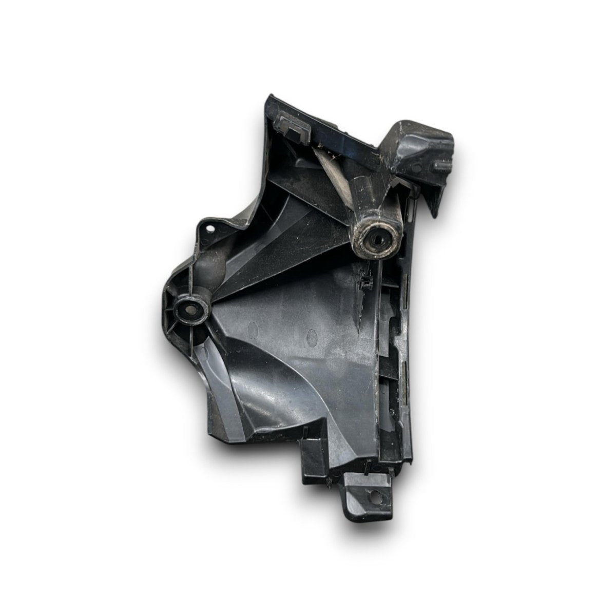 Supporto inferiore sinistro paraurti posteriore Audi Q8 cod.4m8807393 (2018 > 2023) - F&P CRASH SRLS - Ricambi Usati