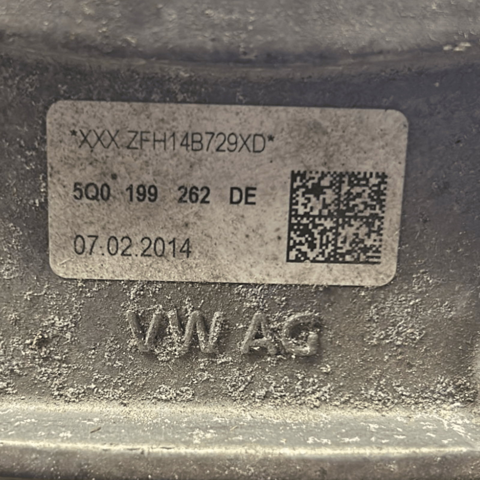 Right Front Engine Mount Volkswagen Golf VII 1.6 Diesel code: 5Q0199262DE (2012 > 2017) - F&P CRASH SRLS - Used Parts