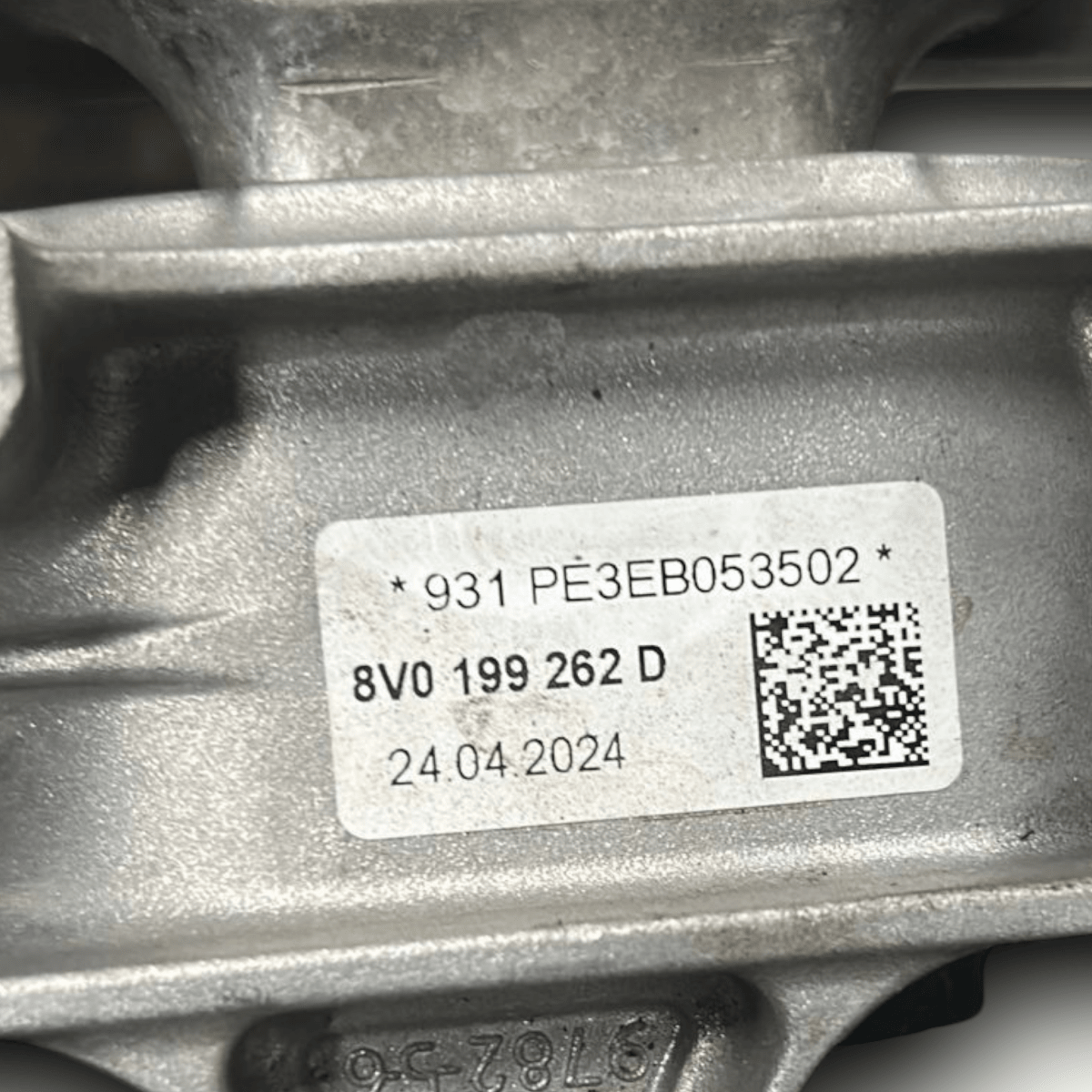 Supporto motore destro audi rs3 8v 2.5 benzina cod:8v0199262d (2013 > 2020) - F&P CRASH SRL - Ricambi Usati