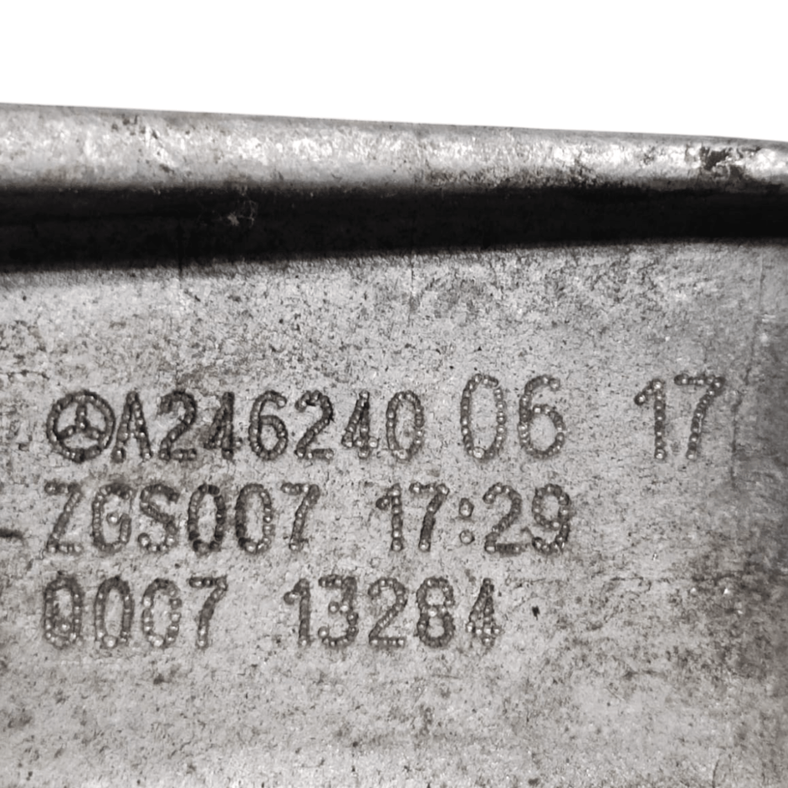 Right Engine Support Mercedes Class A W176 1.6 Petrol CODE: A2462400617(2012 - 2019) - F&P CRASH SRLS - Used Parts