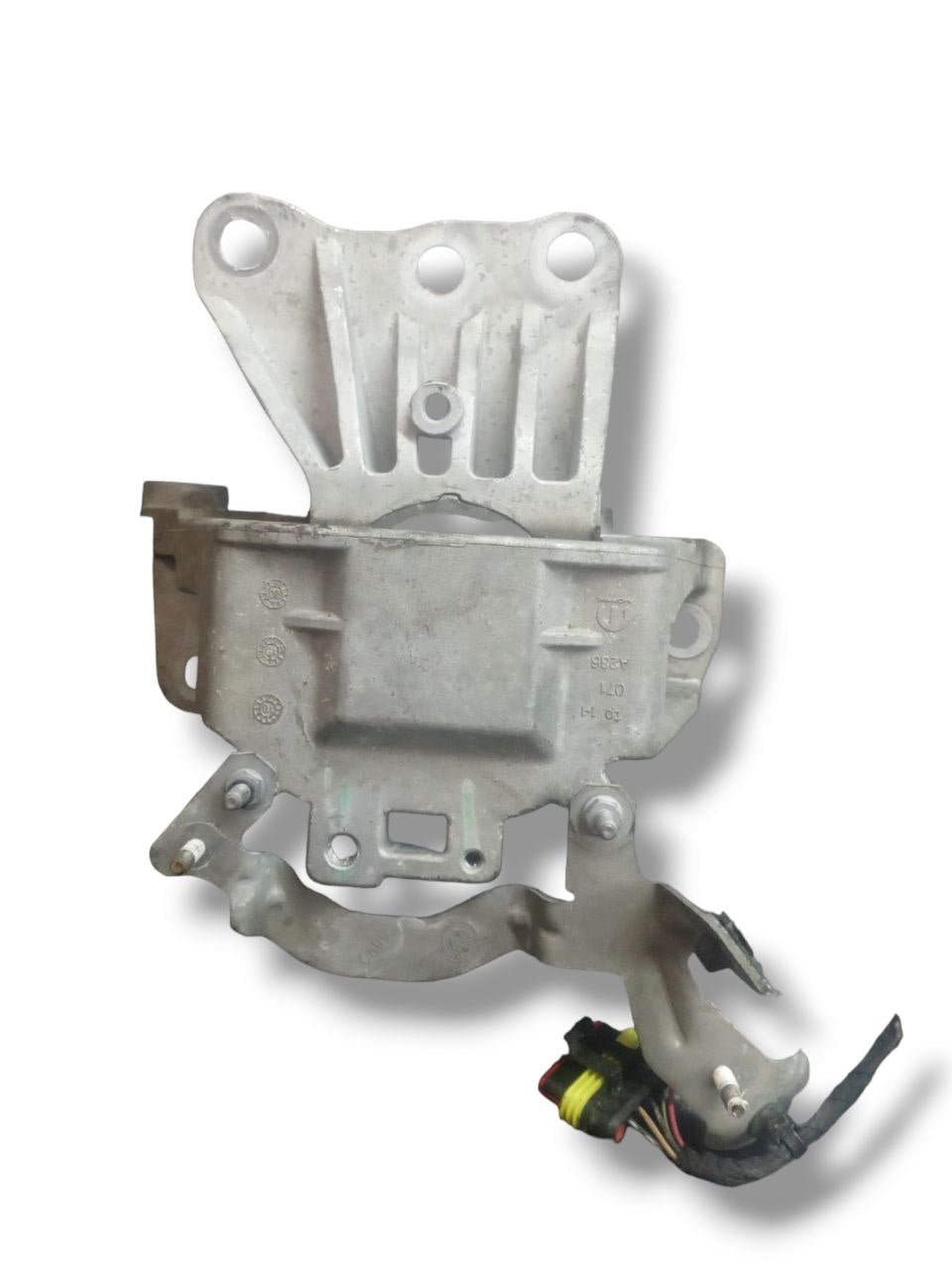 Supporto Motore Jeep Compass 1.3 Hybrid (2022) cod: 00521295960 - F&P CRASH SRLS - Ricambi Usati