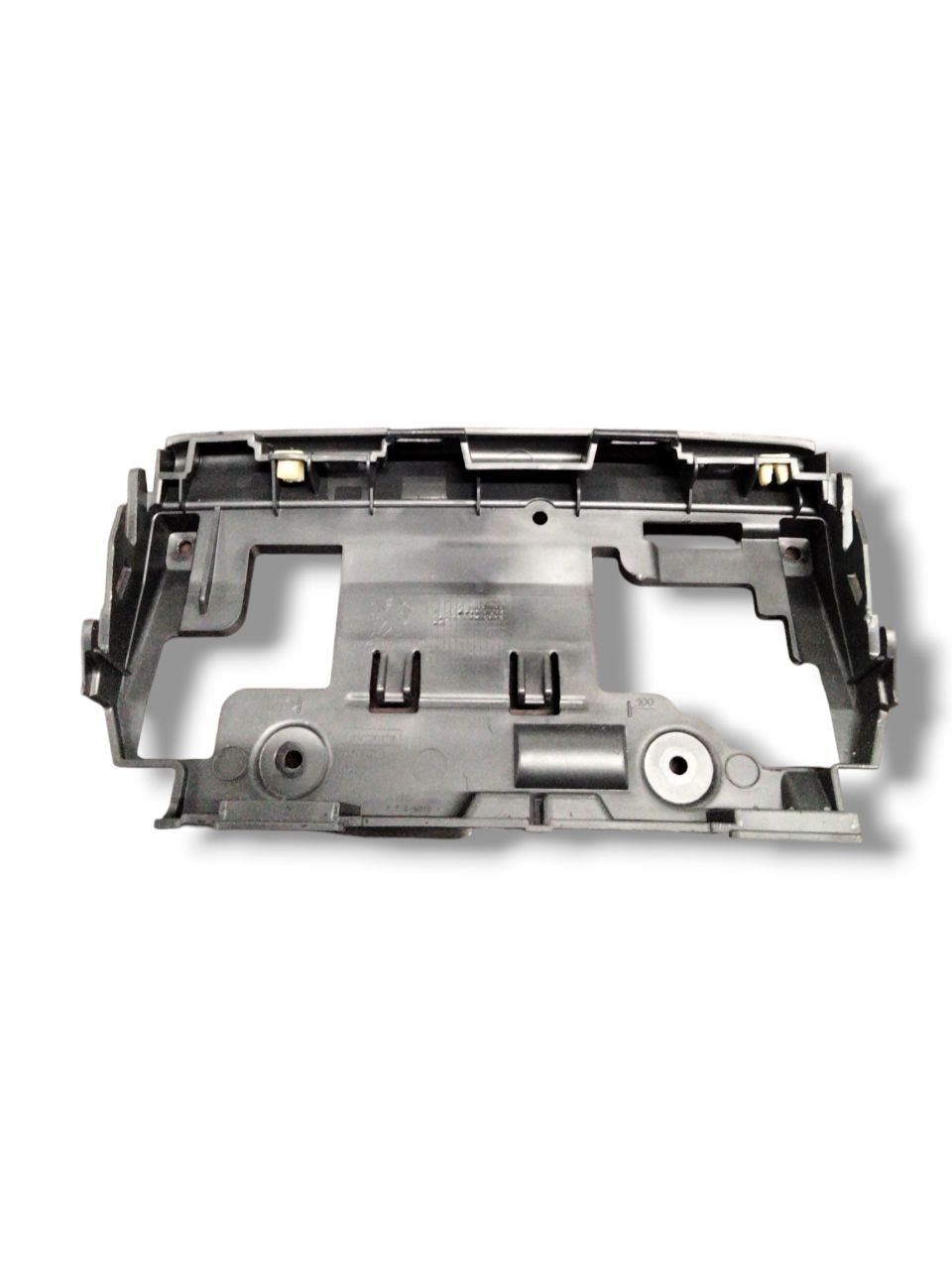 Support / bracket Dashboard Display Peugeot 208/Peugeot 2008 (2012 - 2019) code 9672846077 - F&P CRASH SRLS - Used Parts