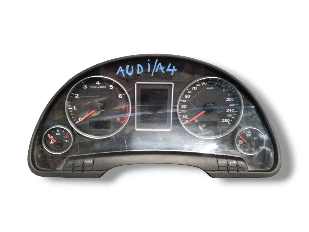 Tachimetro Audi A4 B6/B7 2.0 benzina (2000 - 2009)cod.0263626066 / Contachilometri / Quadro strumenti - F&amp;P CRASH SRLS - Ricambi Usati