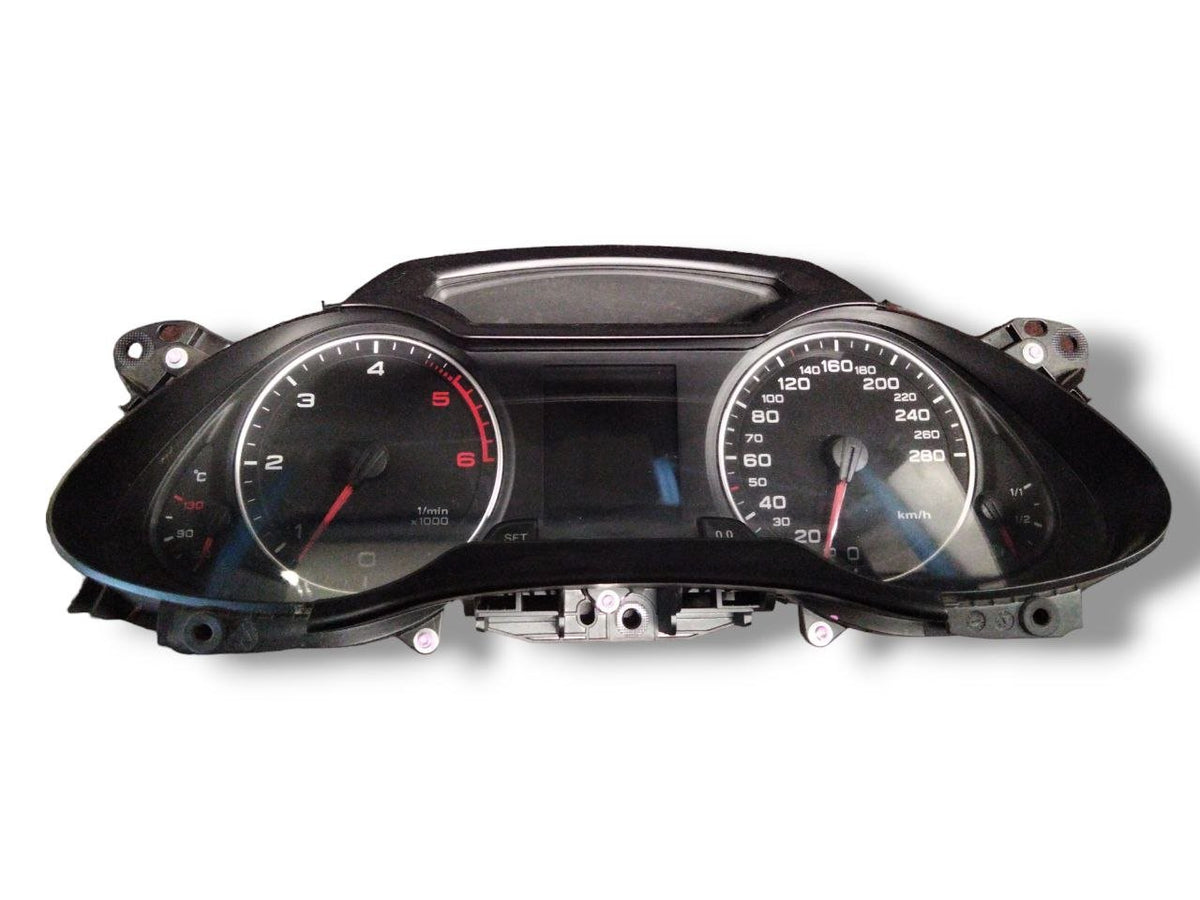Tachimetro Audi A4 B8 8K 2.0 diesel (2008 - 2016)cod.5550016205 / Contachilometri / Quadro Strumenti - F&amp;P CRASH SRLS - Ricambi Usati