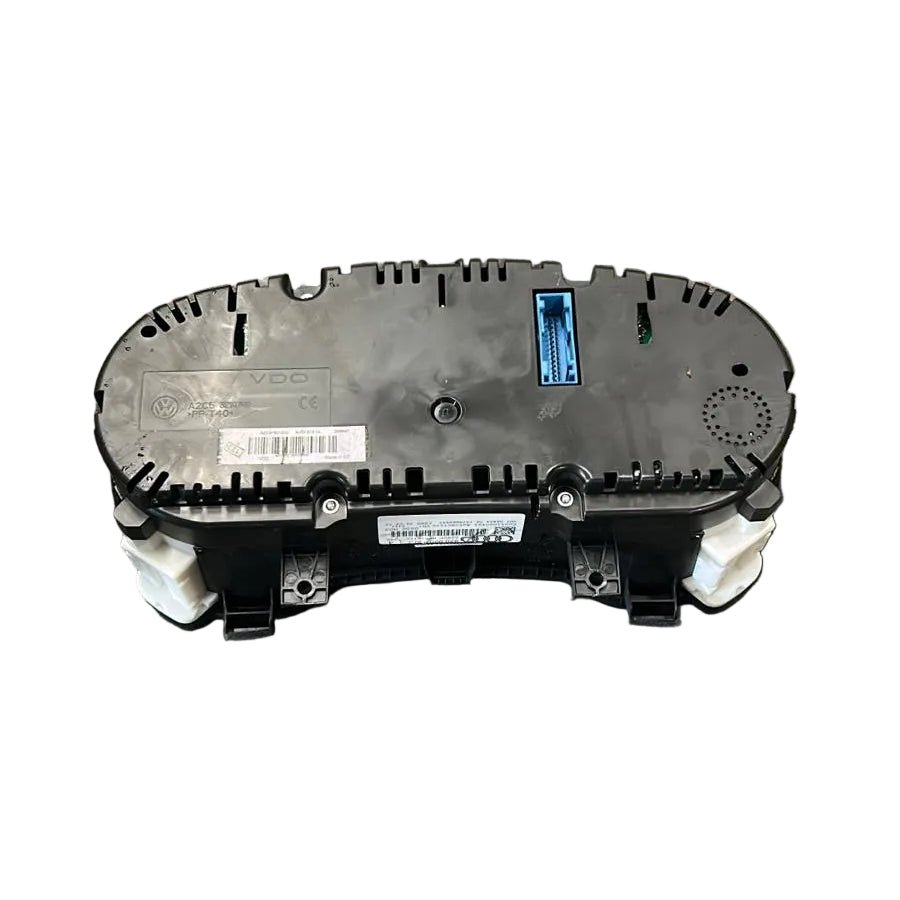 Tachimetro / contachilometri Audi A1 (8X) 8x0920930j 1.6 diesel (2010 > 2018) - F&P CRASH SRL - Ricambi Usati