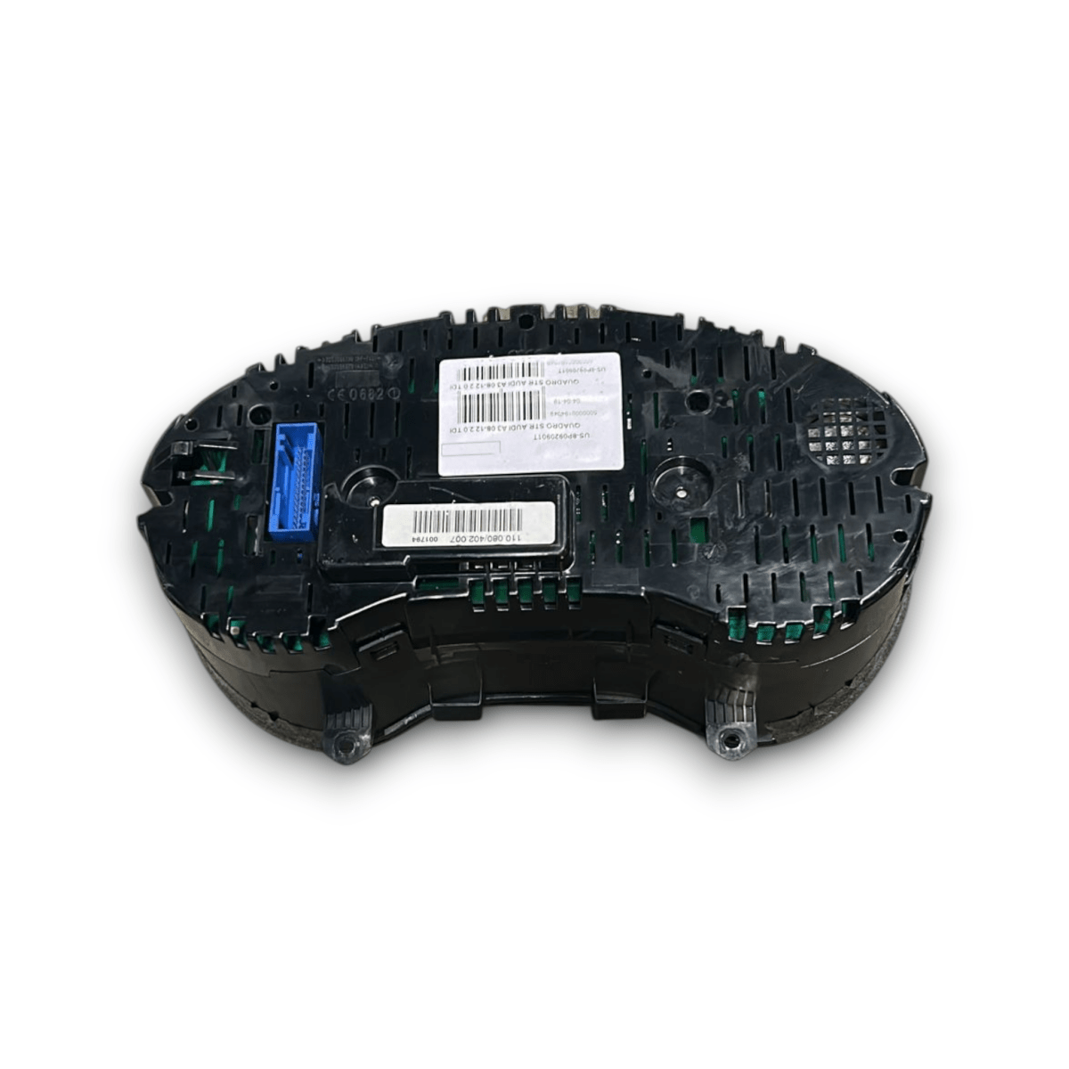Tachimetro / contachilometri audi a3 8p 1.6 diesel cod:8p0920901t (2008 > 2012) - F&P CRASH SRL - Ricambi Usati