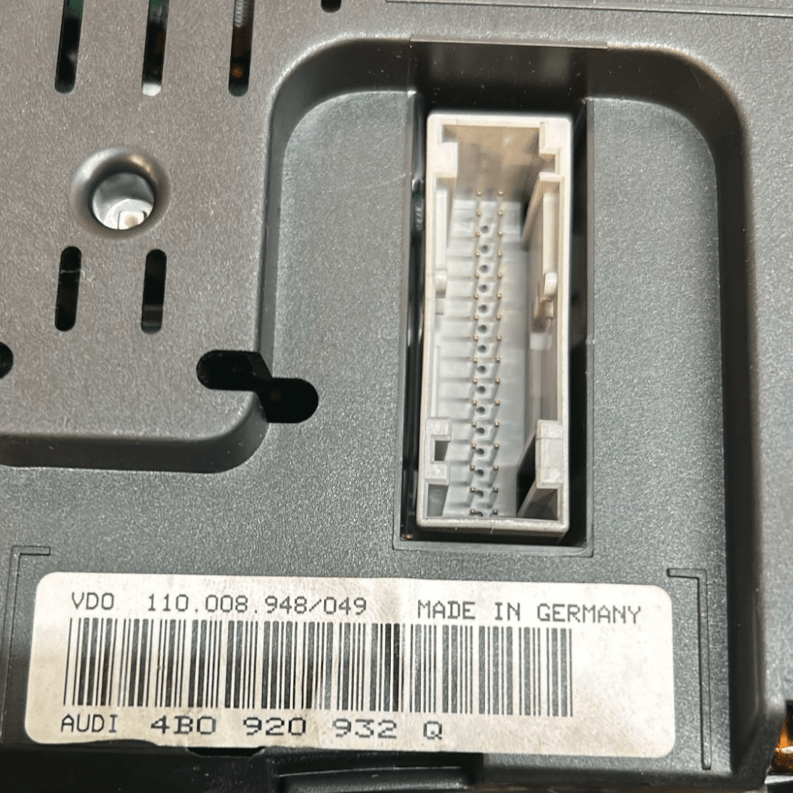 Tachimetro / Contachilometri Audi A6 C5 (1997 >2004) cod:4B0920932 - F&P CRASH SRLS - Ricambi Usati