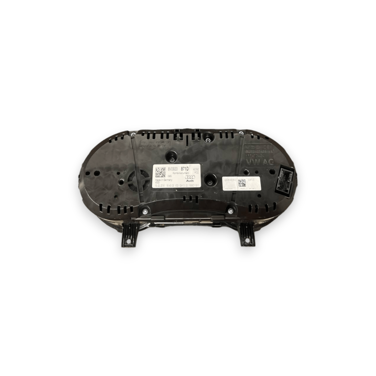 Tachimetro / Contachilometri Audi S3 8V 2.0 Benzina (2013 al 2019) cod: 8V0920871D - F&P CRASH SRLS - Ricambi Usati