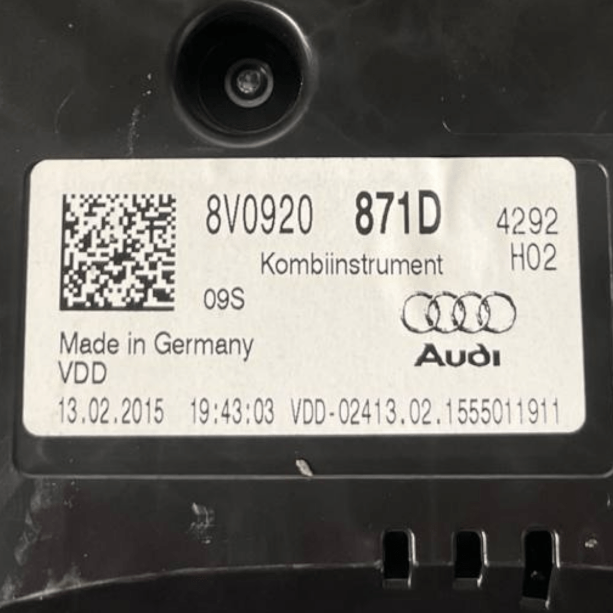 Tachimetro / Contachilometri Audi S3 8V 2.0 Benzina (2013 al 2019) cod: 8V0920871D - F&P CRASH SRLS - Ricambi Usati