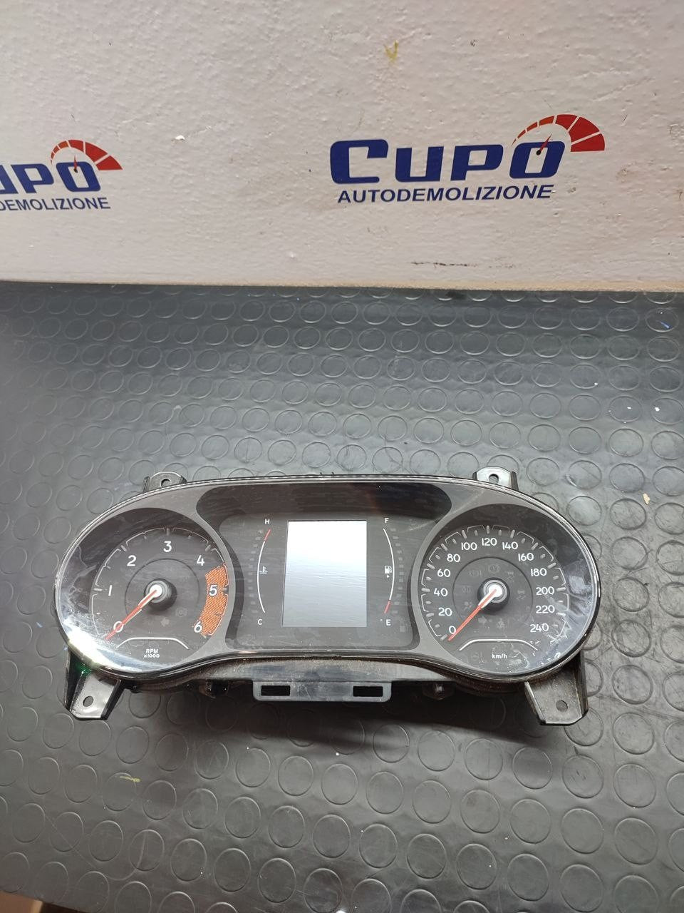 Tachimetro / Contachilometri Jeep Compass II 1.6 multijet - F&amp;P CRASH SRLS - Ricambi Usati