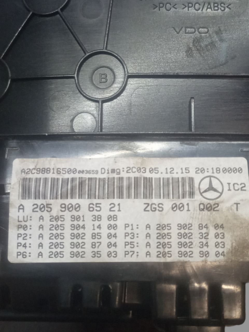 Speedometer / Odometer / Instrument Panel Mercedes Classe C W205 3.0 Petrol (2017) code: A2059006521 - F&P CRASH SRLS - Used Spare Parts