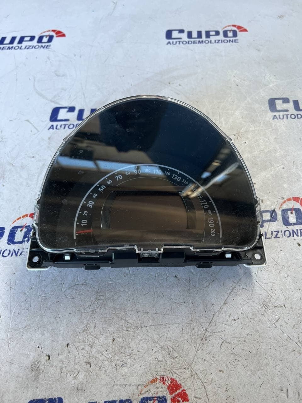 Speedometer odometer Renault Twingo III 1.0 sce 71 hp 2015 - F&P CRASH SRLS - Used Parts