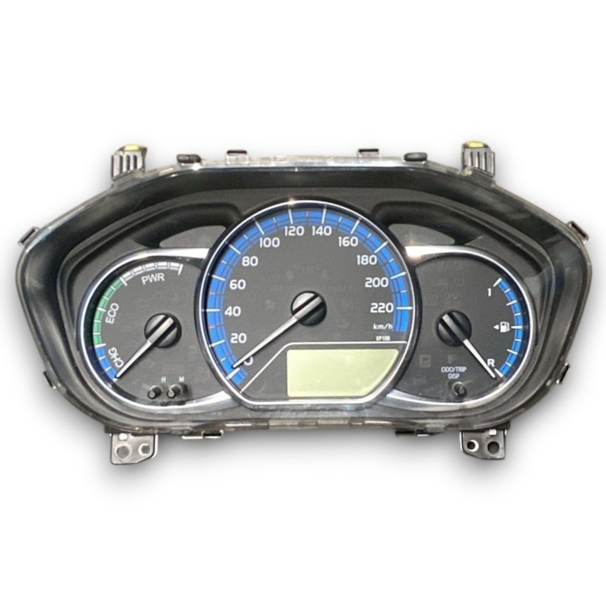 Tachimetro / contachilometri Toyota Yaris III cod . 83800 - 0u390 1.5 hybrid (2011 > 2021) - F&amp;P CRASH SRL - Ricambi Usati