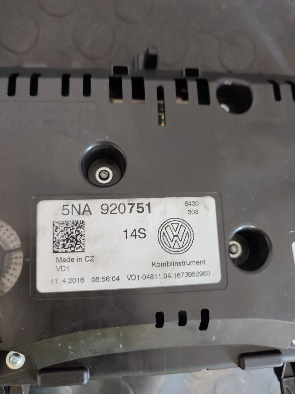 Speedometer / Odometer VOLKSWAGEN TIGUAN 1.4 (2016) code: a2c97079000 - F&P CRASH SRLS - Used Parts