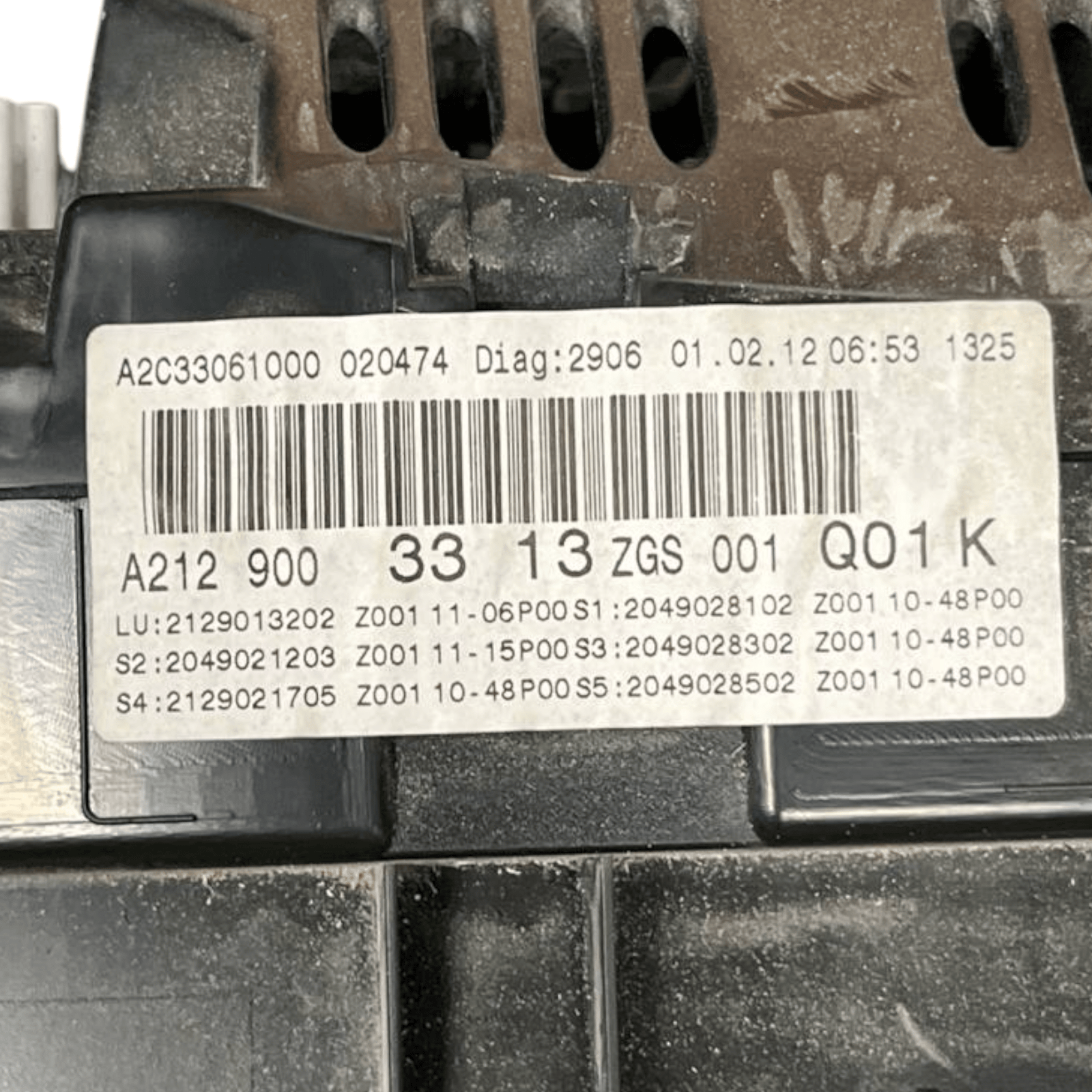 Mercedes-Benz E-Class W212 2.2 diesel speedometer (2009 - 2016) cod.A2129003313 / odometer - F&P CRASH SRLS - Used Parts