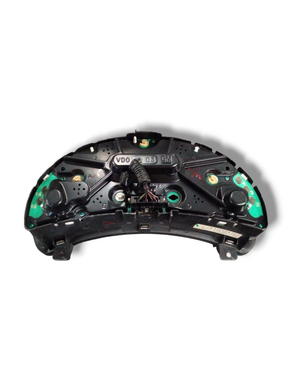 Opel Corsa C 1.3 diesel speedometer (2000 - 2006) code 13140231LA odometer / Instrument panel - F&P CRASH SRLS - Used Parts