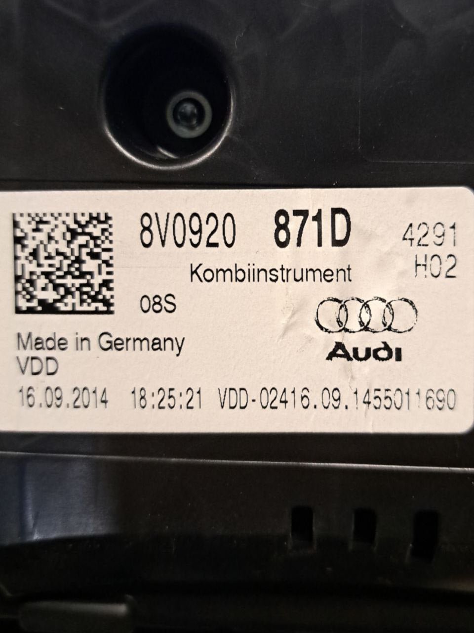 Speedometer Dashboard Instruments Audi S3 2.0 Petrol COD:8V0920871D (2013 - 2020) - F&P CRASH SRLS - Used Parts
