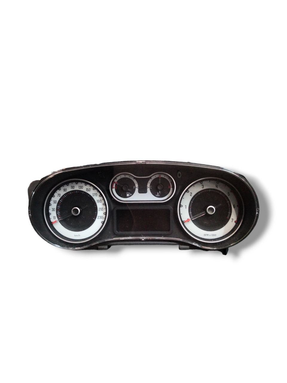 Tachimetro / Quadro Strumenti / Contachilometri Fiat 500 L manuale 1.3 diesel (2017)cod.52003375 - F&P CRASH SRLS - Ricambi Usati