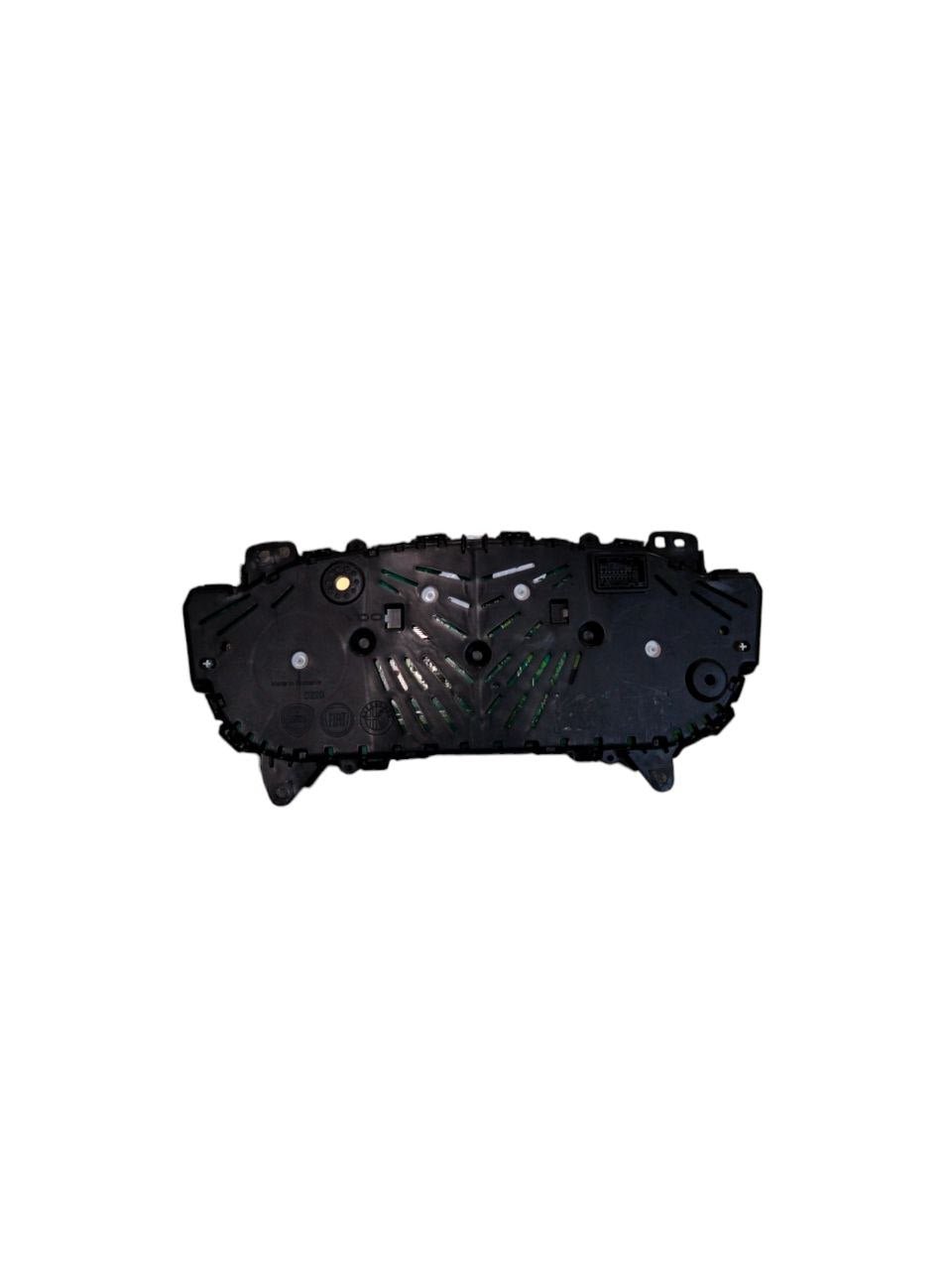 Tachimetro / Quadro Strumenti / Contachilometri Fiat 500 L manuale 1.3 diesel (2017)cod.52003375 - F&P CRASH SRLS - Ricambi Usati