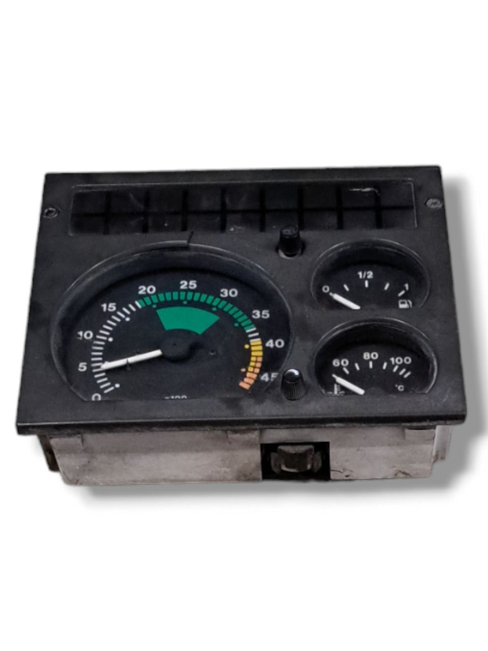 Speedometer Dashboard Instruments Odometer Iveco Daily 2.3 diesel (2012) COD:6035080110 - F&P CRASH SRLS - Used Parts