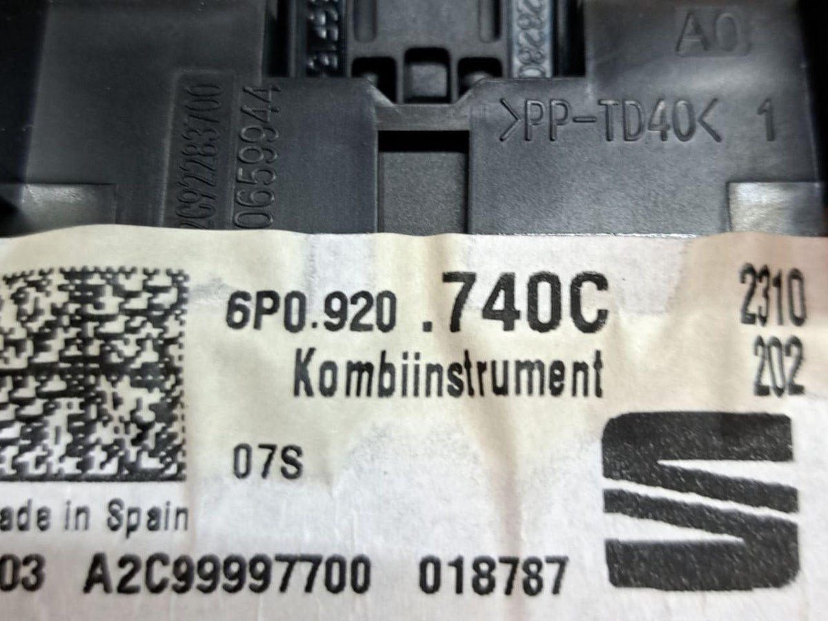 Speedometer / Instrument Panel / Odometer Seat Ibiza Petrol (2015) COD:6P0920740C - F&P CRASH SRLS - Used Parts