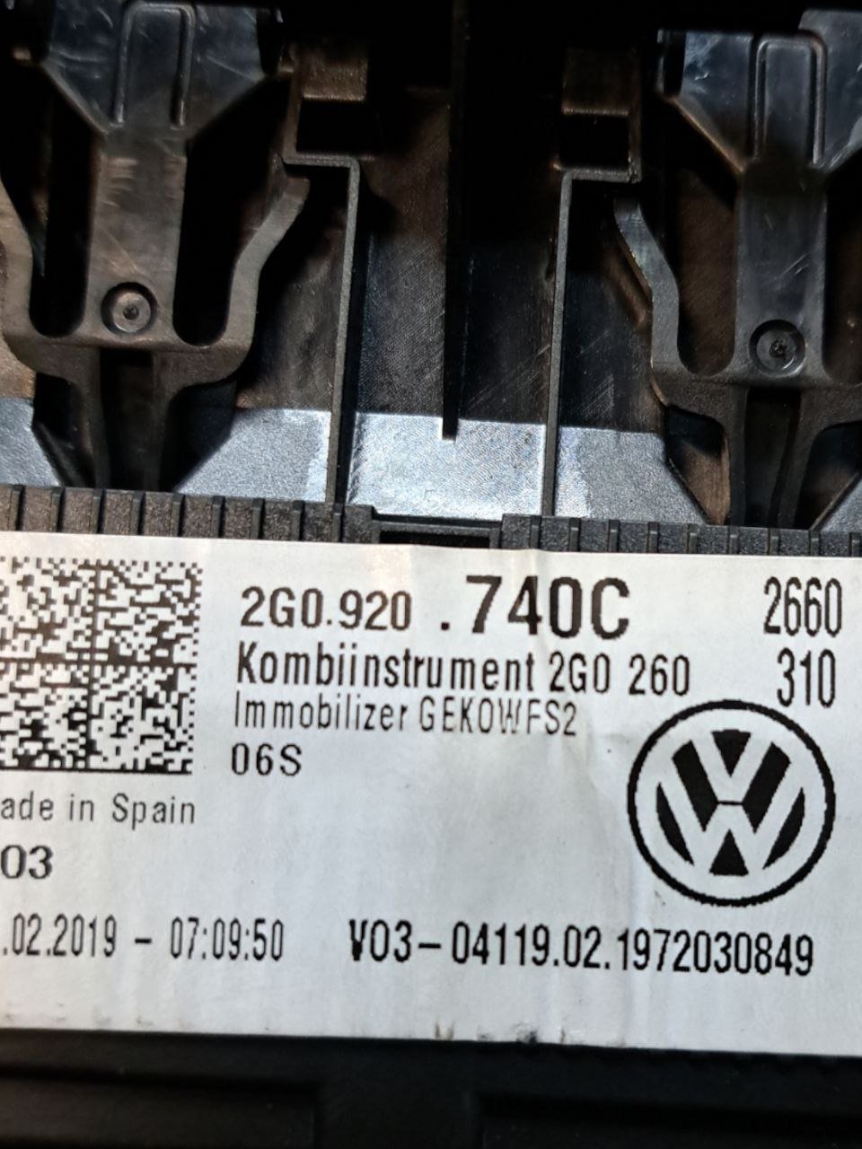 Speedometer / Instrument Panel / Odometer Volkswagen Polo 6R 1.0 petrol (2018) COD:2G0920740C - F&P CRASH SRLS - Used Parts