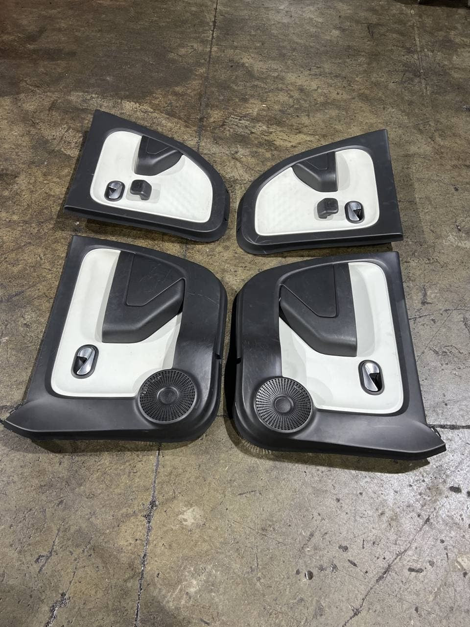 Tappezzeria completa di pannelli Renault Twingo III 2015 - F&P CRASH SRLS - Ricambi Usati