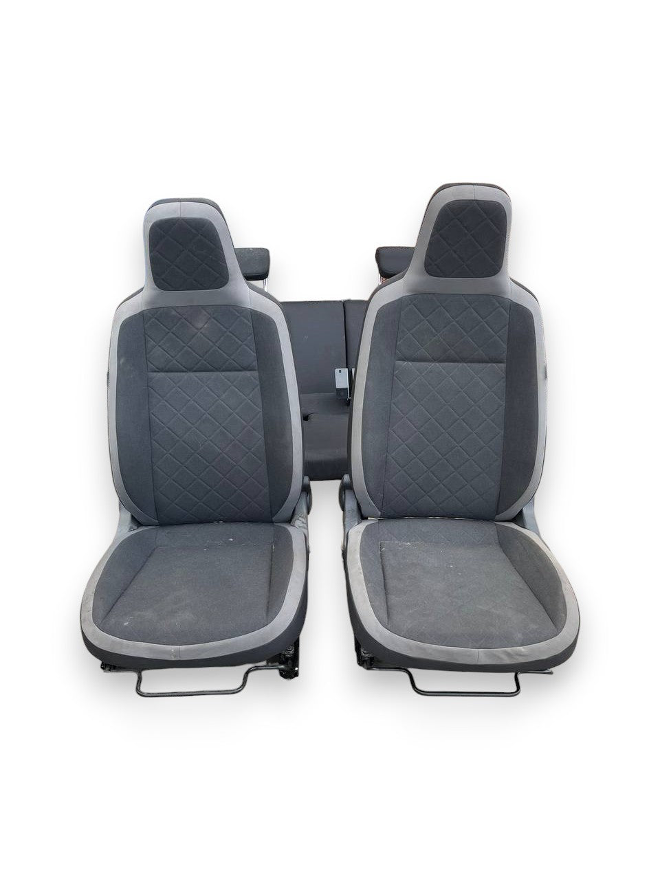 Tappezzeria / Sedili Completa in Tessuto Nera e Grigia Volkswagen Cross Up (2020) - F&P CRASH SRLS - Ricambi Usati