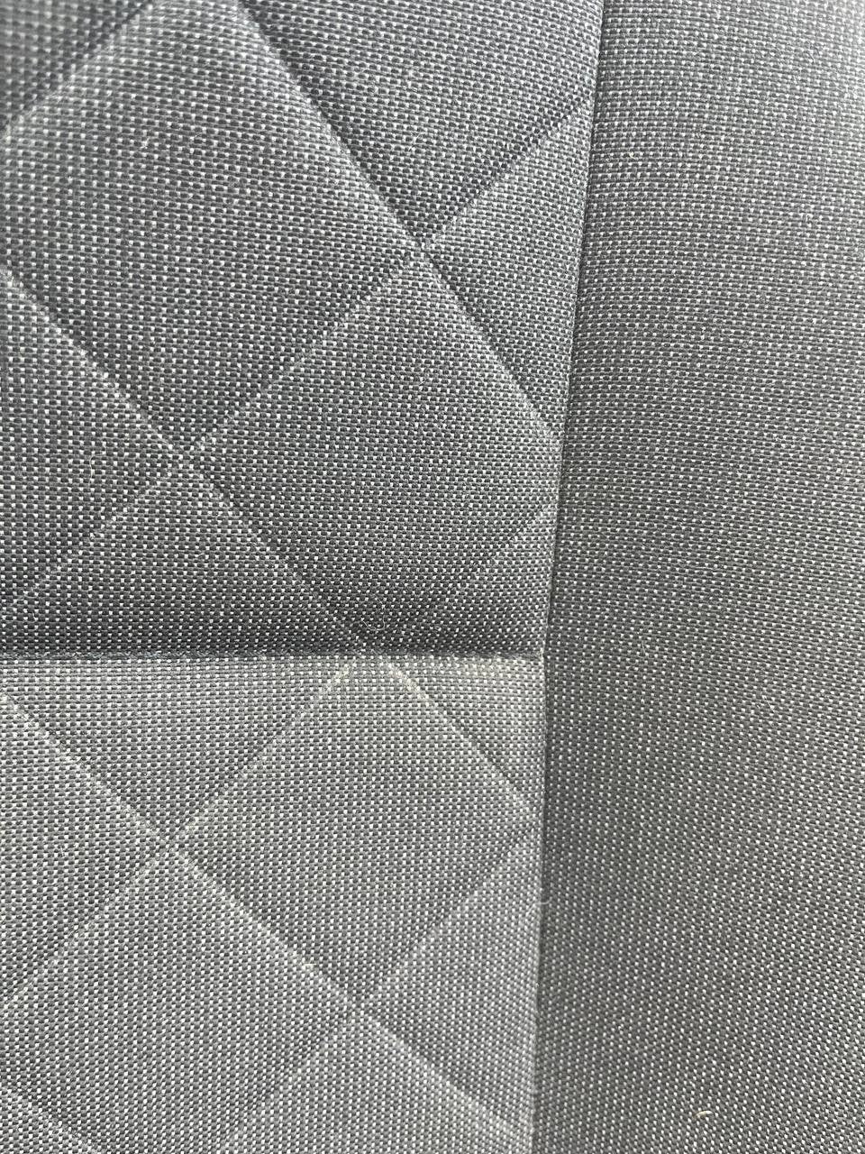 Tappezzeria / Sedili Completa in Tessuto Nera e Grigia Volkswagen Cross Up (2020) - F&P CRASH SRLS - Ricambi Usati