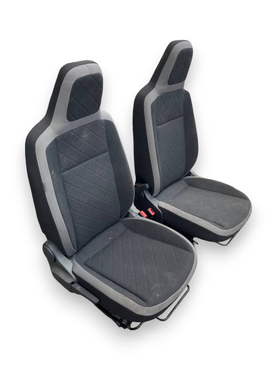 Tappezzeria / Sedili Completa in Tessuto Nera e Grigia Volkswagen Cross Up (2020) - F&P CRASH SRLS - Ricambi Usati