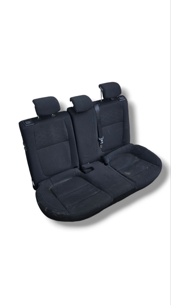 Tappezzeria / Sedili Completa Stoffa Neri Kia Rio ( 2011 - 2017 ) - F&P CRASH SRLS - Ricambi Usati