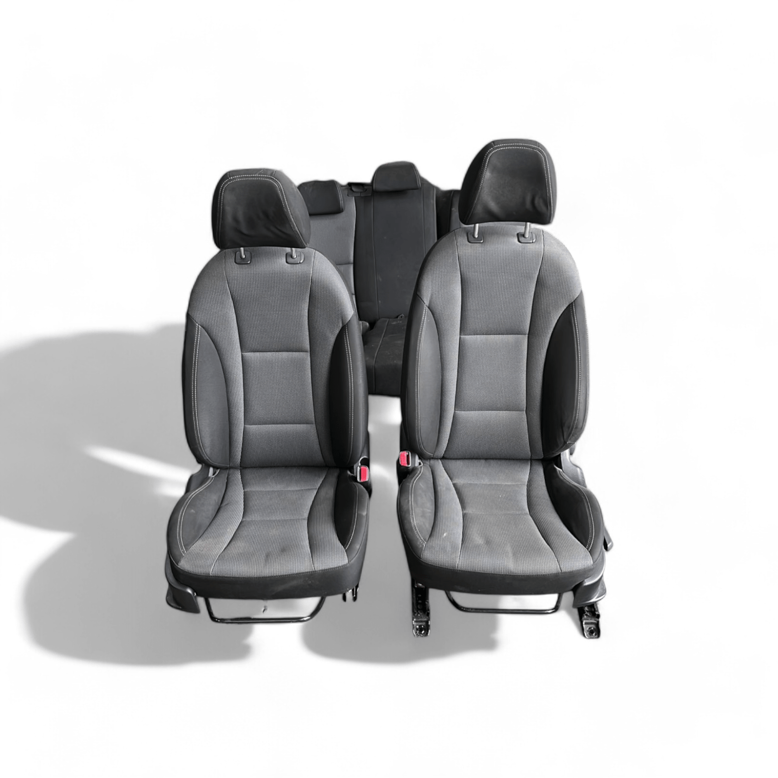 Tappezzeria / sedili completi in stoffa grigio e nero Hyundai I30 GD (2011 - 2016) - F&P CRASH SRLS - Ricambi Usati