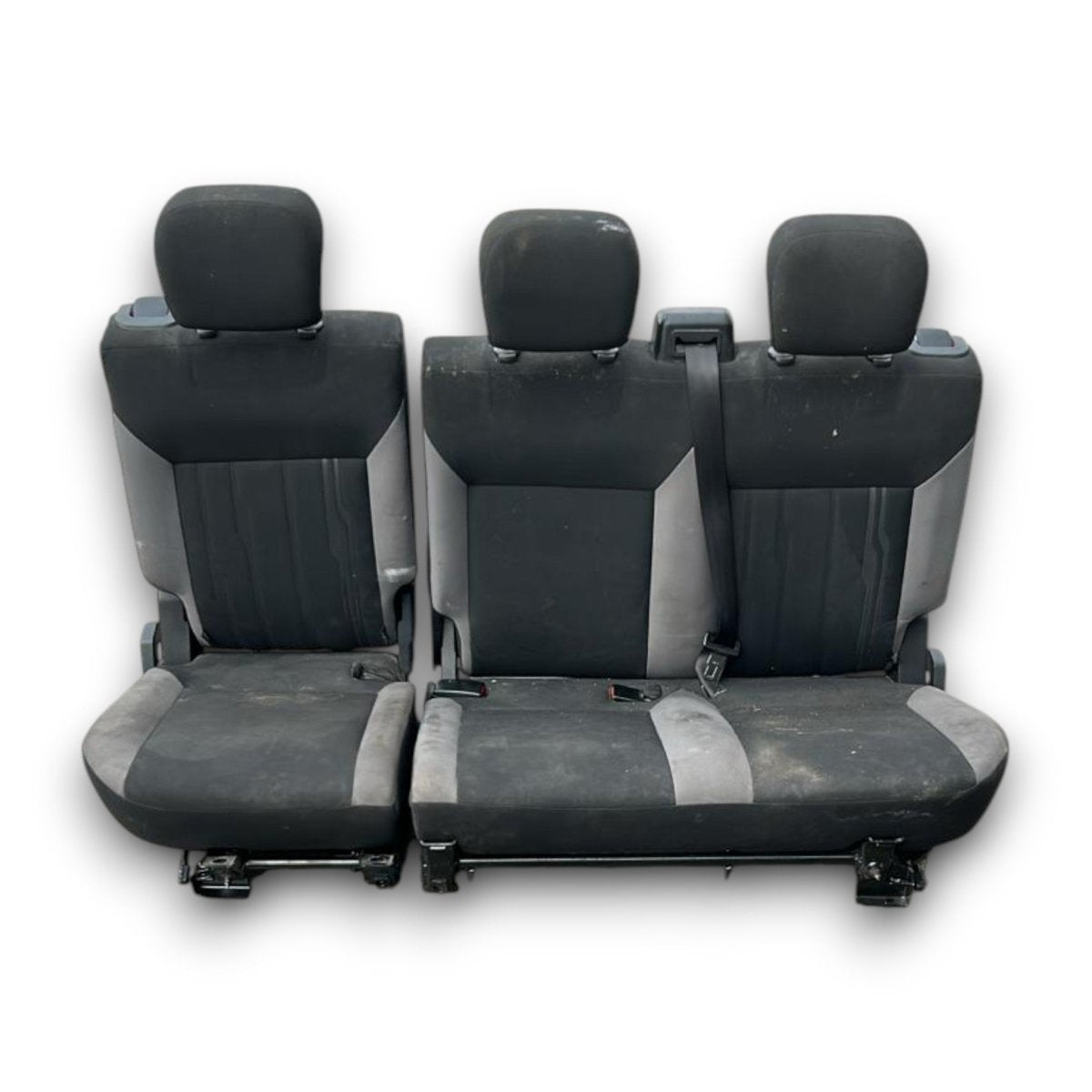 Tappezzeria / sedili Fiat Doblo (2009 > 2022) in stoffa neri e grigi - F&P CRASH SRL - Ricambi Usati