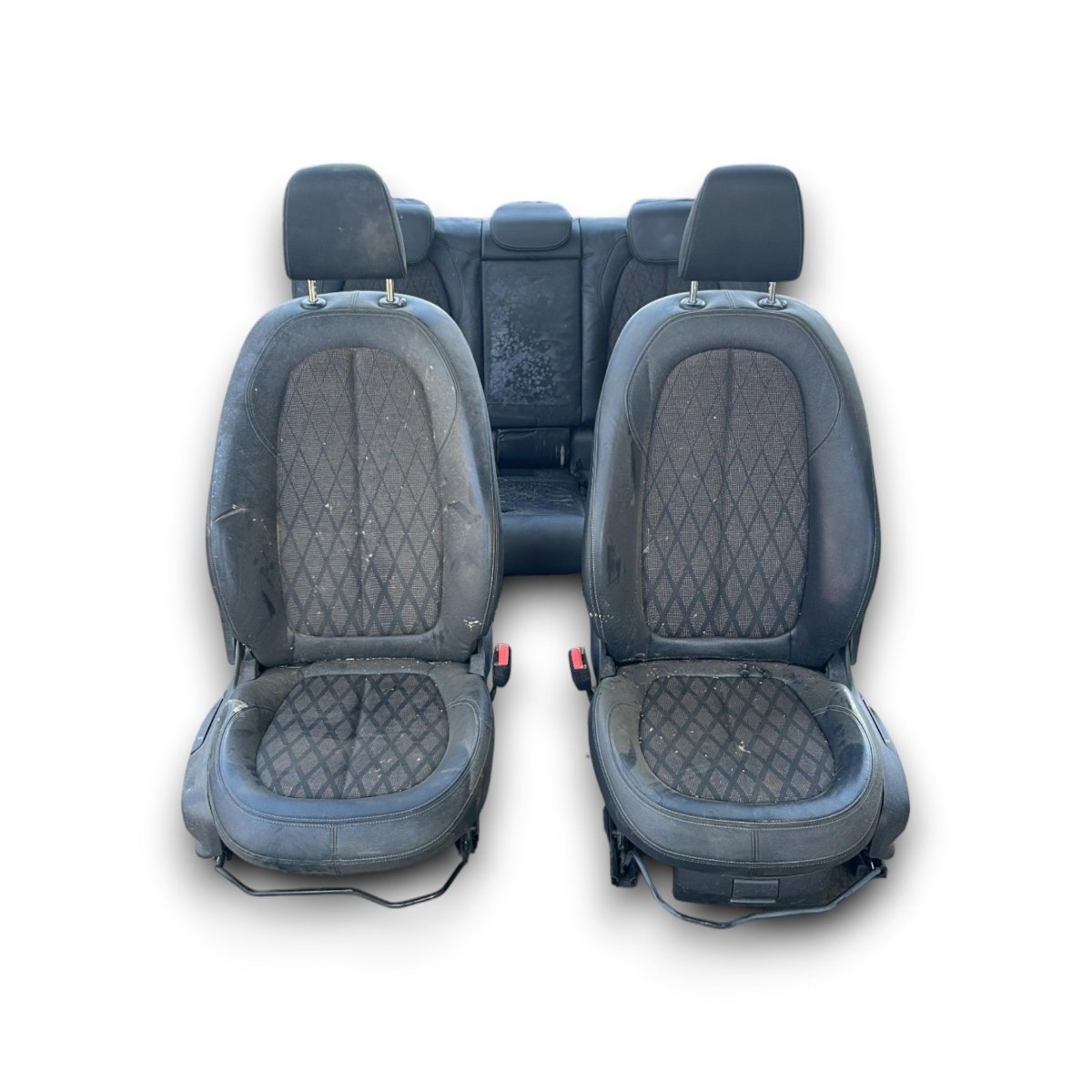 Tappezzeria / Sedili In Pelle e Stoffa Nera BMW X1 (F48) (2015 &gt; 2022) - F&amp;P CRASH SRLS - Ricambi Usati