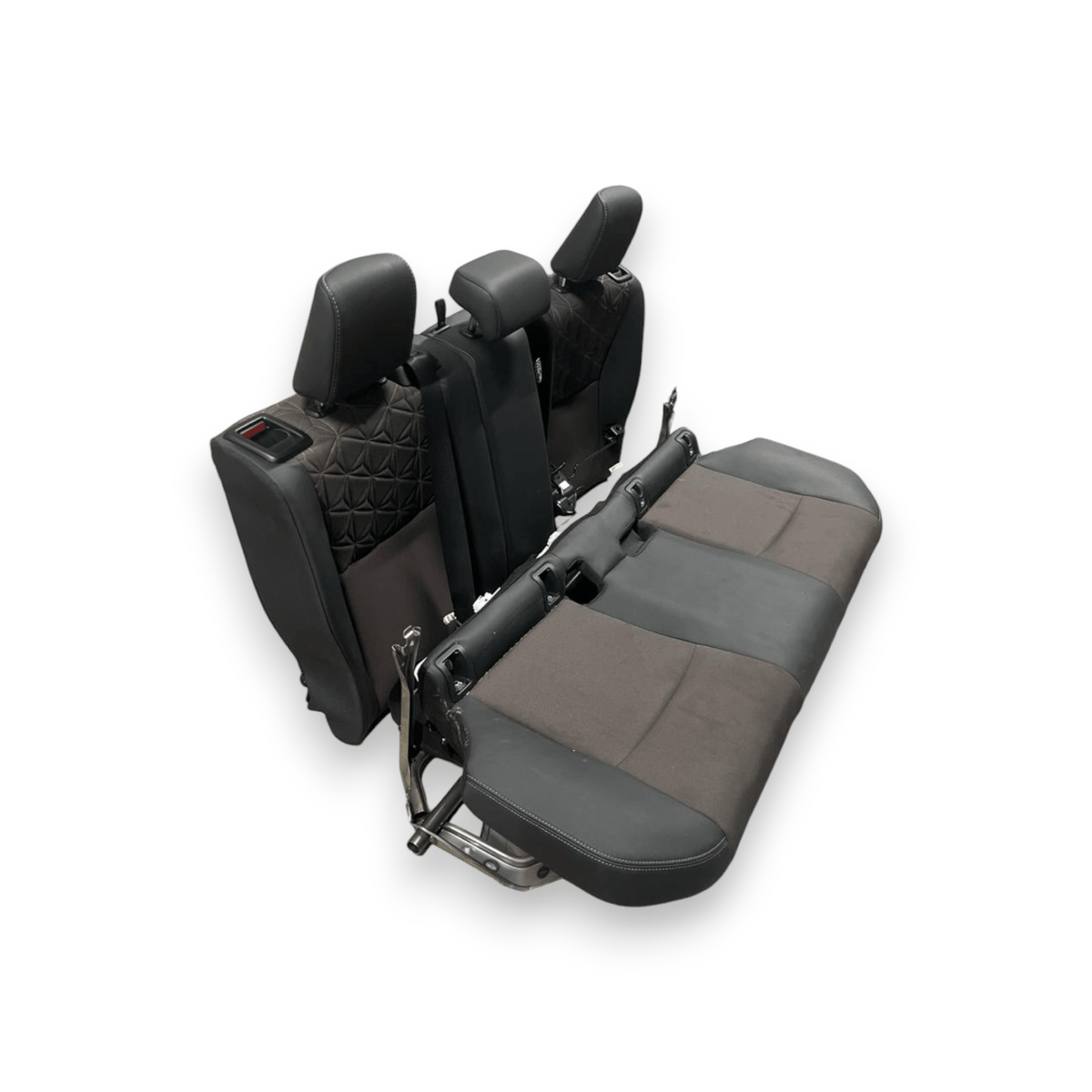 Tappezzeria / Sedili in Pelle e Tessuto Toyota Yaris Cross (2020 - ) - F&P CRASH SRLS - Ricambi Usati