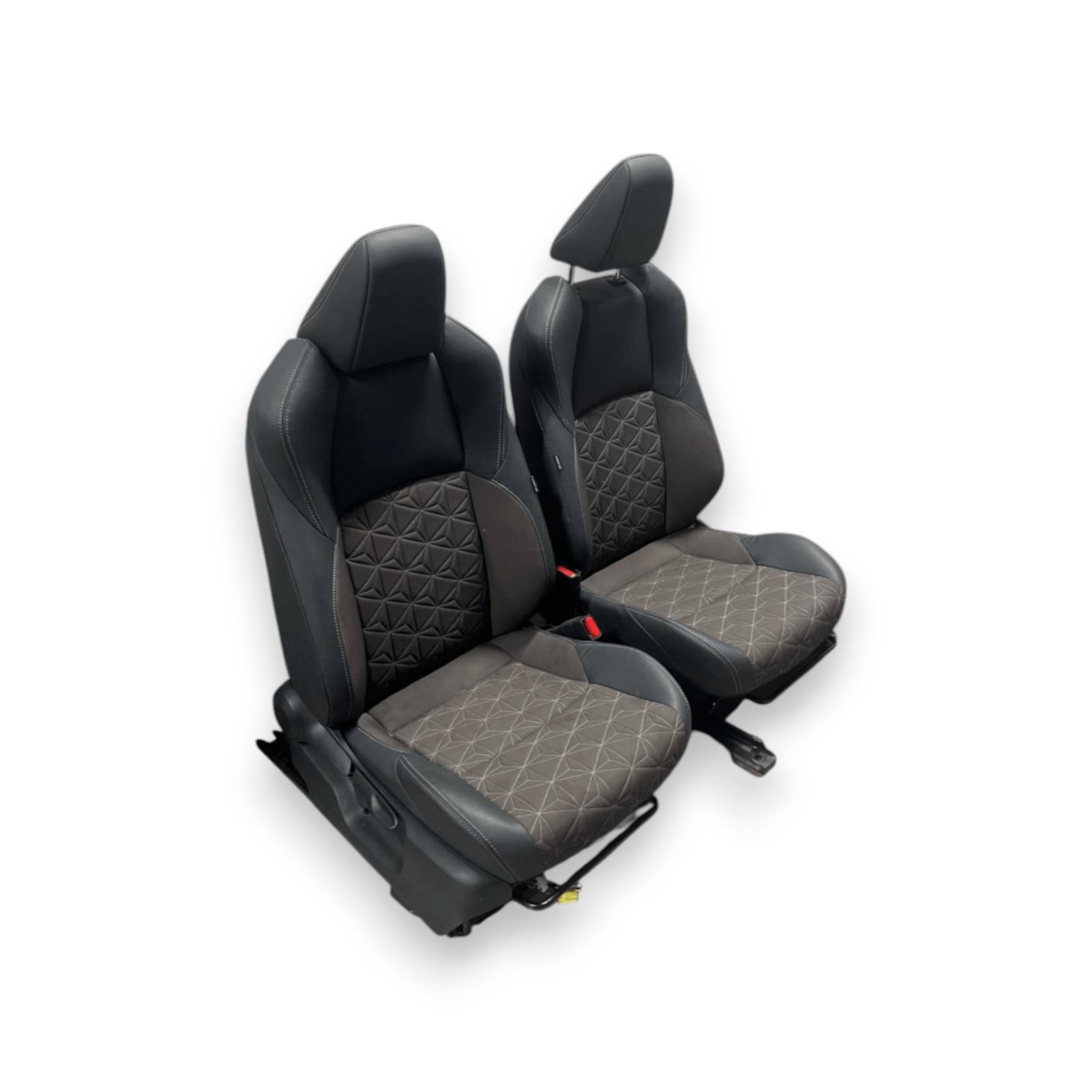 Tappezzeria / Sedili in Pelle e Tessuto Toyota Yaris Cross (2020 - ) - F&P CRASH SRLS - Ricambi Usati