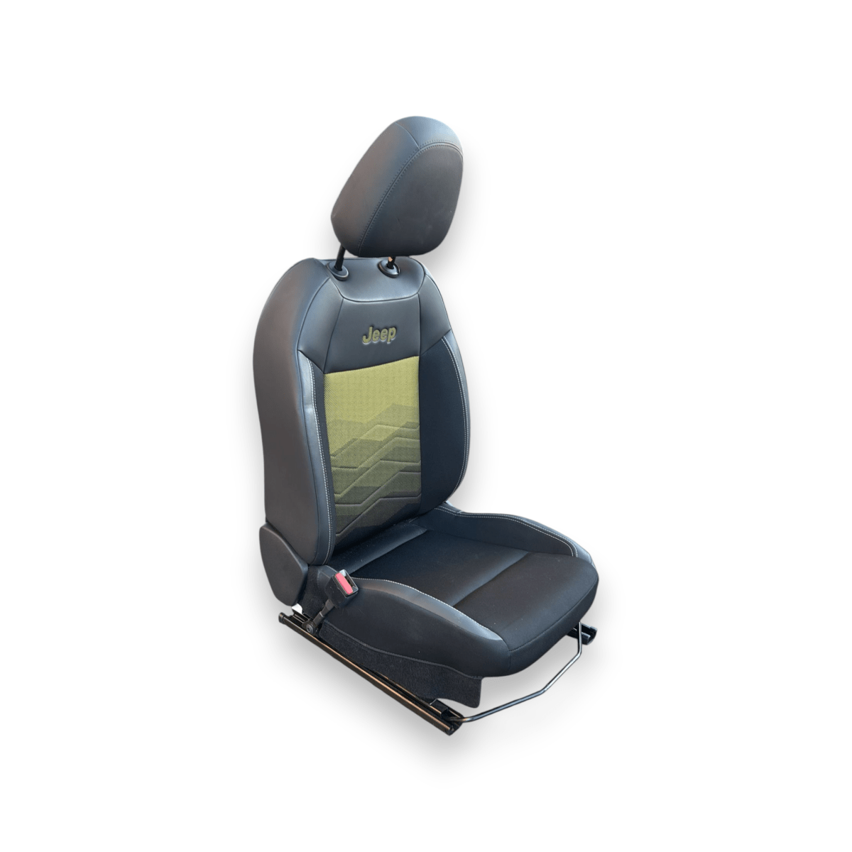 Tappezzeria / sedili in pelle jeep avenger (2022 - ) + pannelli porta - F&P CRASH SRL - Ricambi Usati